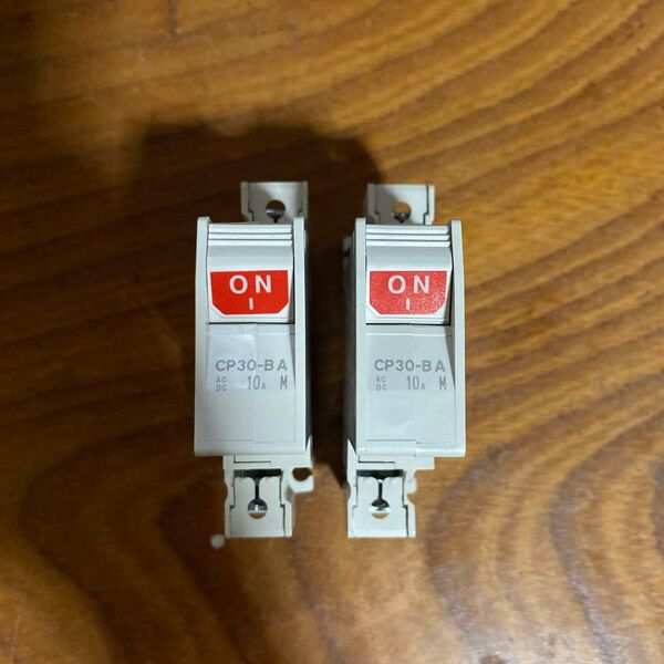 【新品】サーキットプロテクタ CP30-BA(2台)