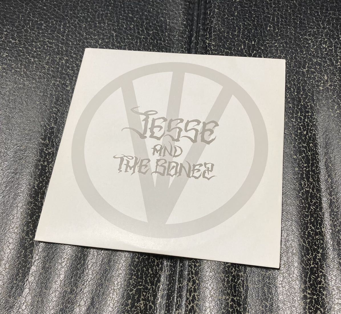 Yahoo!オークション -「jesse the bonez」の落札相場・落札価格