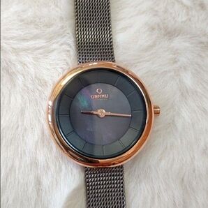 新品未使用♪OBAKU オバク クォーツレディースウォッチ☆
