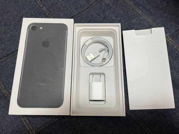 iPhone7 正規品 (箱のみ)ケーブル