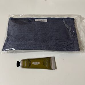 ロクシタンのハンドクリーム30とポーチ(ANAノベルティ)のセット 新品、未使用