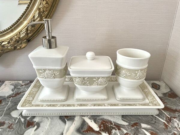 未使用品 Lene Bjerre リーネベール 洗面室セット ドレッサーセット