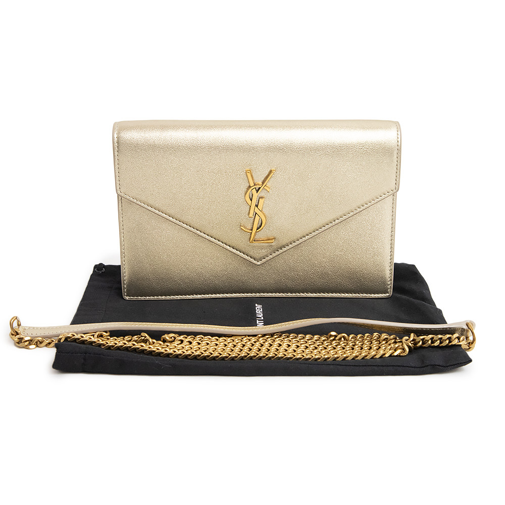 (新品・未使用品)イヴ サンローラン YVES SAINT LAURENT ENVELOPE チェーンウォレット ショルダーバッグ レザー ペールゴールド 402031 (新品・未使用品)イヴ サンローラン YVES SAINT LAURENT ENVELOPE チェーンウォレット ショルダーバッグ レザー ペールゴールド 402031