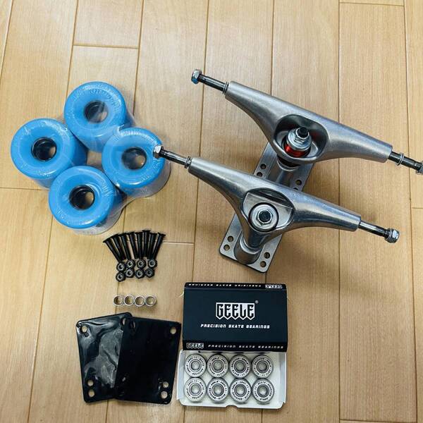 お得 サーフスケート CARVER カーバー CX4同機能トラック 65*45mmソフトウィール ABEC11ベアリング 足回りセット C
