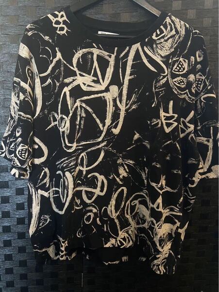 【ZARA】ザラ tee Tシャツ 総柄 ブラック BLACK XL 半袖
