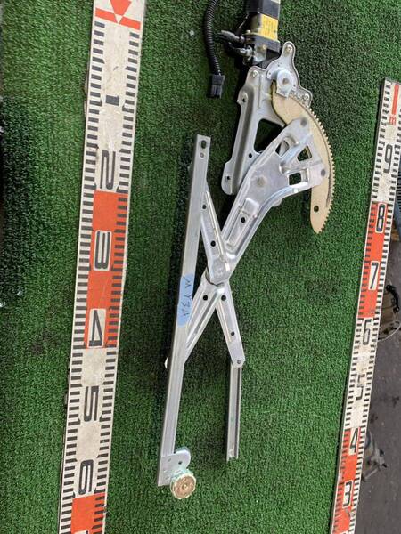 日産 グロリア MY34 左後 ドアレギュレーター レギュレター パワーウインドウモーター ドアモーター