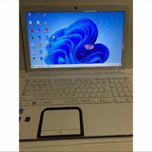 東芝 ノートPC Core i7 SSD1TB メモリ16GB