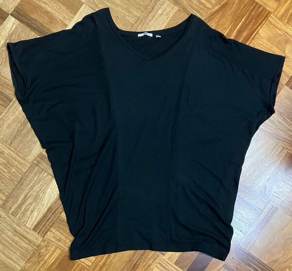 ユニクロ Tシャツ