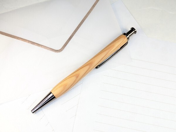 木軸 ノック式ボールペン 肥松 ハンドメイド くるみ油仕上げ 002