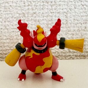 ポケモン モンコレ ブーバーン