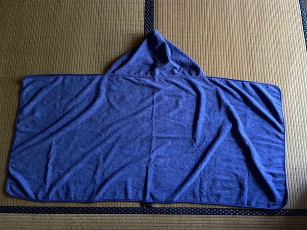 野外イベントに便利! フード付きバスタオル マイクロファイバー 東急ハンズ ブルー