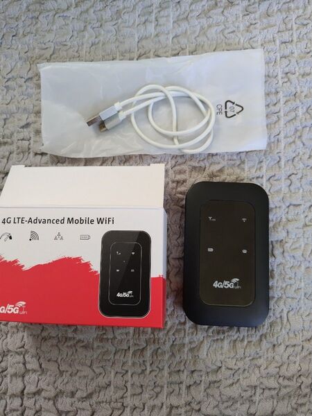 モバイルWiFi