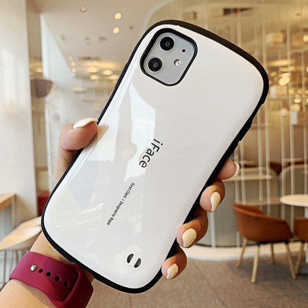 白 iFace iPhone14用 ケース First Class ハードケース 愛用のiphoneを守る 耐衝撃 落下防止 ストラップ穴付き 送料無料