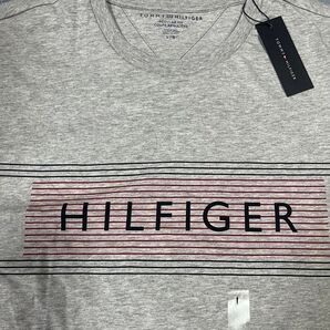 新品トミーヒルフィガーTシャツMサイズ