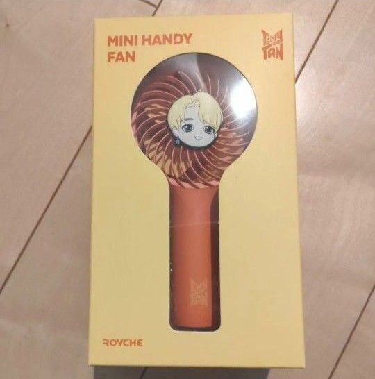 新品 BTS ジミン ハンディファン 携帯用ミニ扇風機 ストラップ ステッカー付き