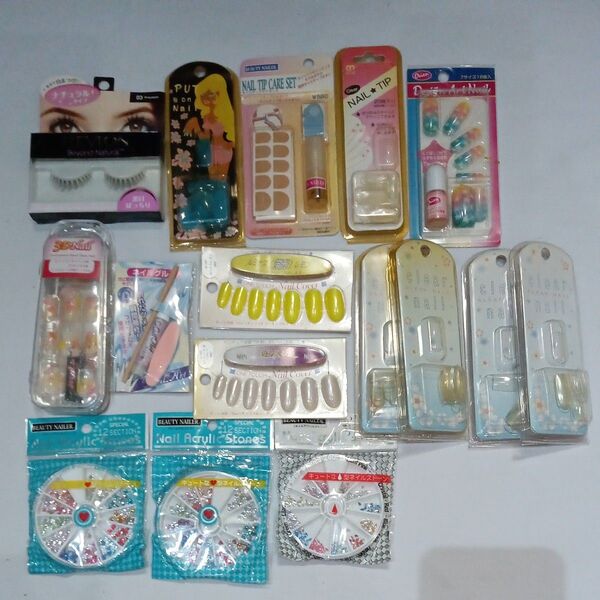 ネイルチップ ネイルグリル アクリルストーン等 まとめ売り nail 未使用