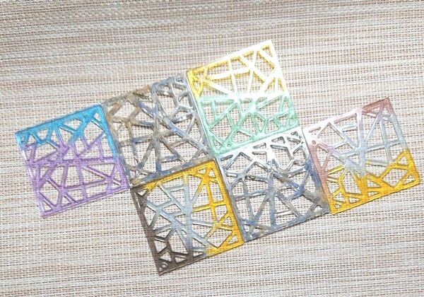251《蜘蛛の巣コースター》6枚 レジン製 ハンドメイド 壁飾り カラフル