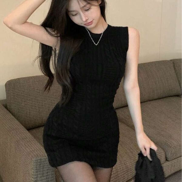 SHEIN タイト ニットワンピース ミニ丈 韓国 Honeyspot