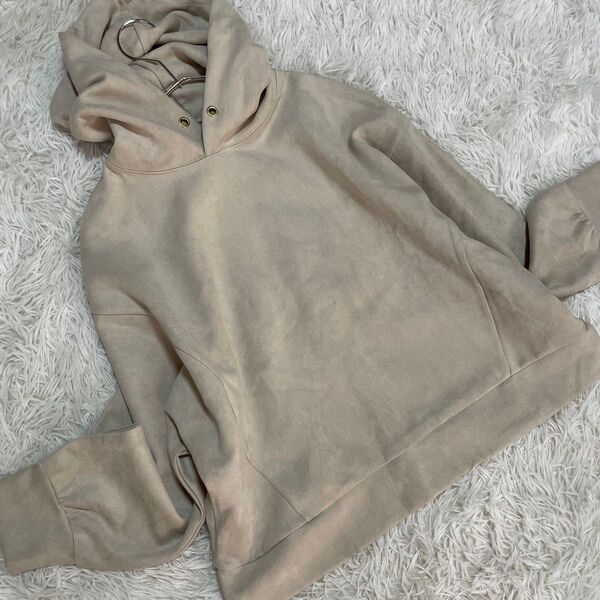 グローブ grove 美品 パーカー Lサイズ トレーナー ベージュ