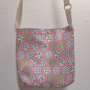 №140 ショルダーバッグ