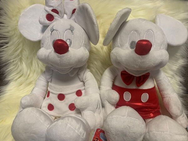 2013年ディズニーストア。クリスマス限定ミッキーミニー