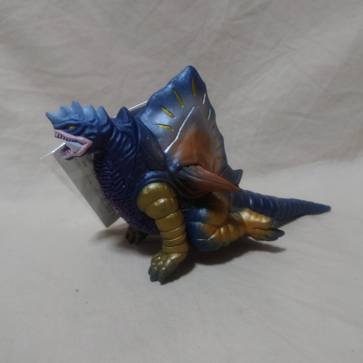 Yahoo!オークション -「ウルトラ怪獣シリーズ タグ付き Yahoo!オークション -「ウルトラ怪獣シリーズ タグ付き