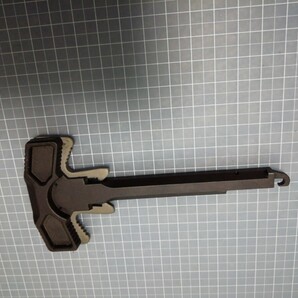 『収集品』KSC製 STRACK ストラック チャージングハンドル