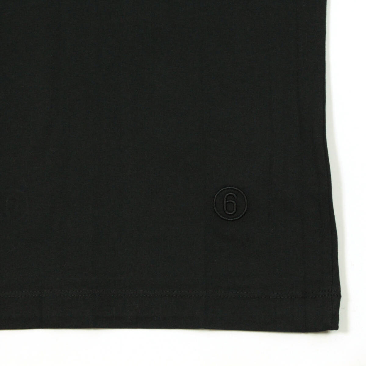 MM6 Maison Margiela 半袖 Tシャツ 3枚セット パックT 1枚でもインナーでも クルーネック / Vネック / Uネック ブラック サイズL MM6 Maison Margiela 半袖 Tシャツ 3枚セット パックT 1枚でもインナーでも クルーネック / Vネック / Uネック ブラック サイズL