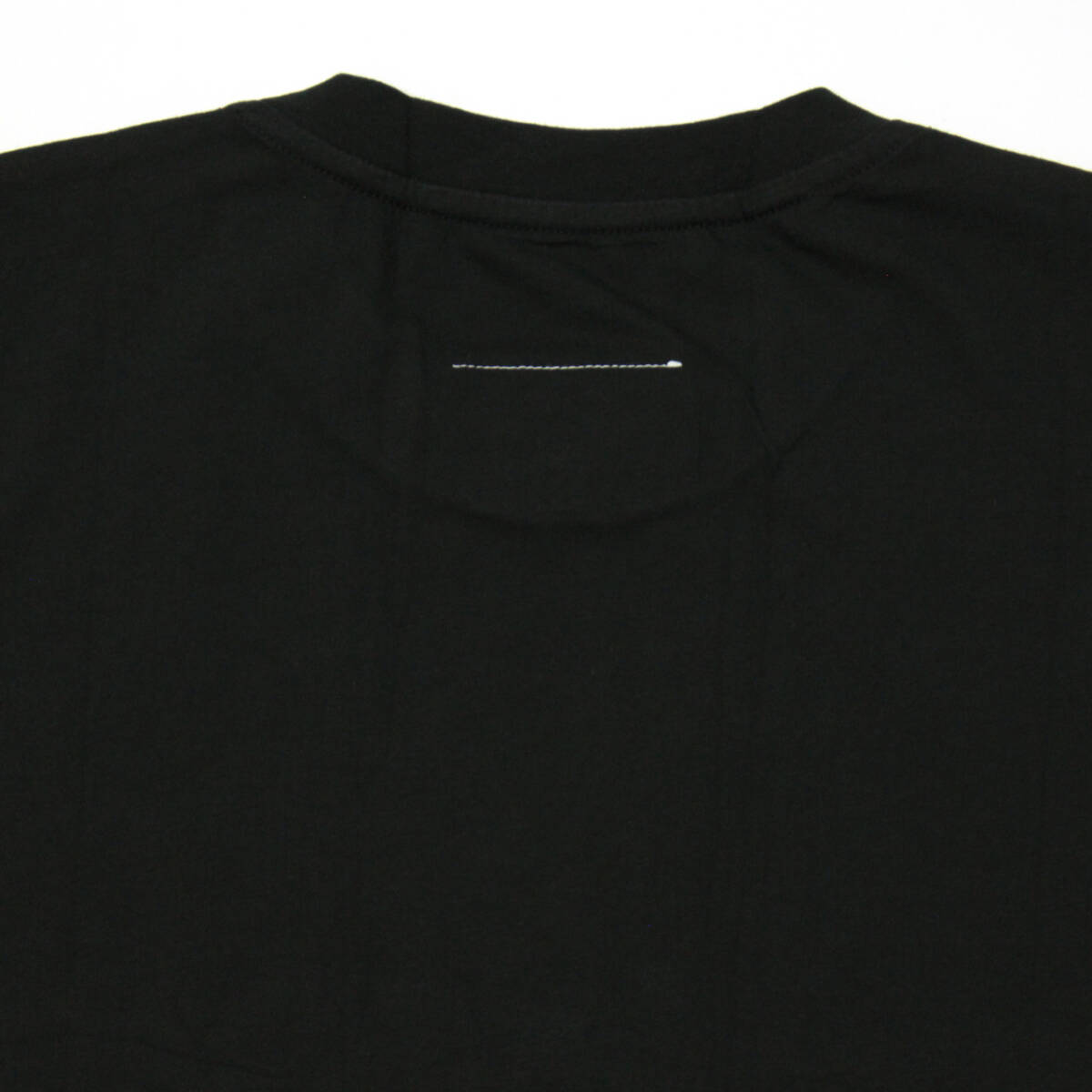MM6 Maison Margiela 半袖 Tシャツ 3枚セット パックT 1枚でもインナーでも クルーネック / Vネック / Uネック ブラック サイズL MM6 Maison Margiela 半袖 Tシャツ 3枚セット パックT 1枚でもインナーでも クルーネック / Vネック / Uネック ブラック サイズL
