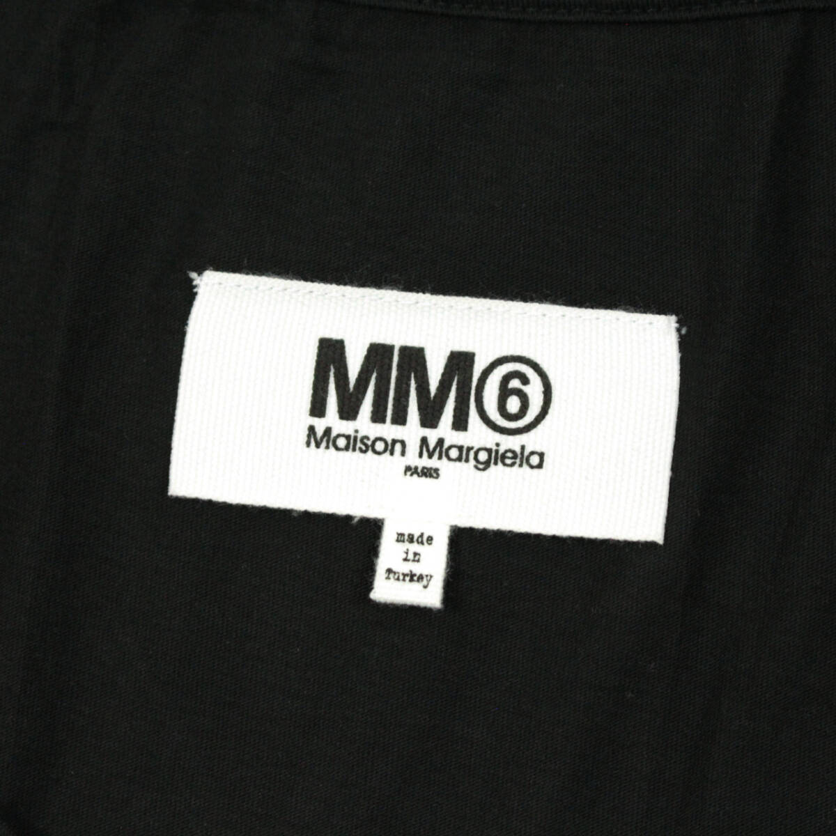 MM6 Maison Margiela 半袖 Tシャツ 3枚セット パックT 1枚でもインナーでも クルーネック / Vネック / Uネック ブラック サイズL MM6 Maison Margiela 半袖 Tシャツ 3枚セット パックT 1枚でもインナーでも クルーネック / Vネック / Uネック ブラック サイズL
