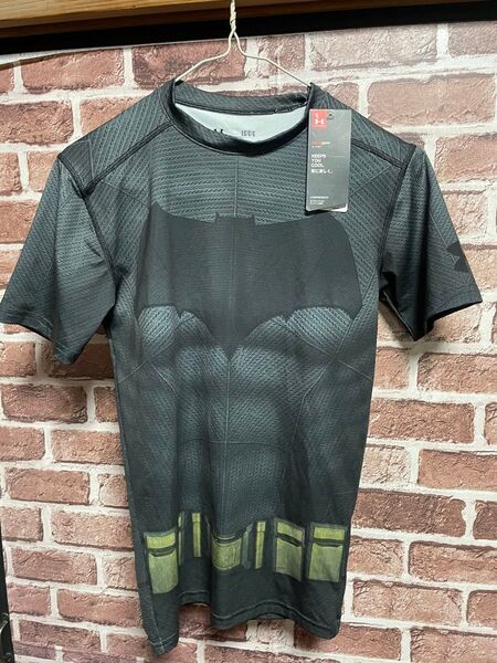新品 アンダーアーマー UNDER ARMOUR コンプレッション トレーニング サイズL バッドマン