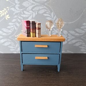 139 ミニチュア 棚 ディスプレイ棚 チェスト ミニチュア家具 ドールハウス