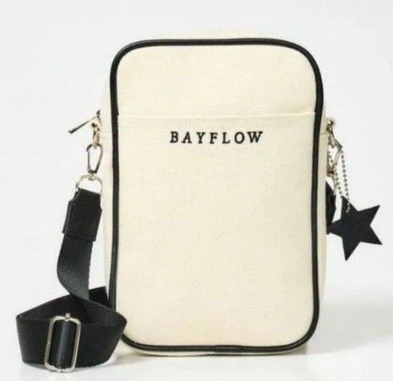 BAYFLOW ベイフロー ペットボトルがタテに入る!LOGO SHOULDER BAG IVORY ショルダーバッグ