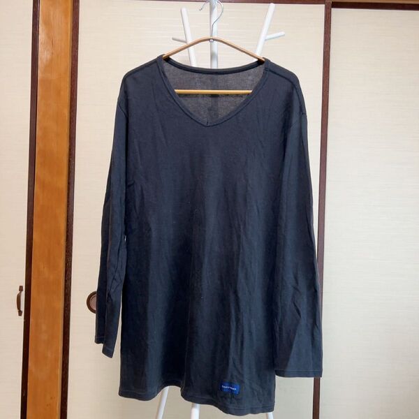 値下中!シャルレ インナー Vネック 長袖 ネイビー