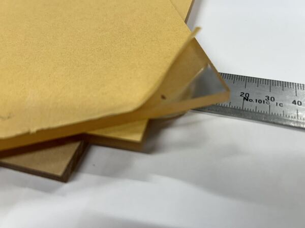 アクリル板 透明 片面マット 厚み5mm 端材