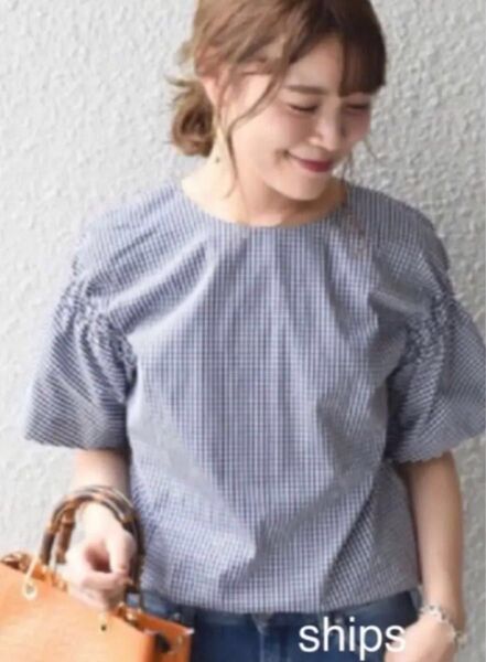 ブラウス