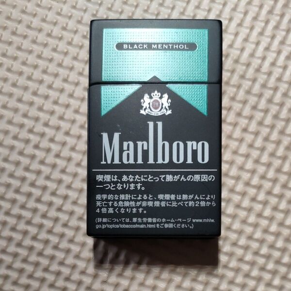 Marlboro BLACKMENTHOL ガスライター