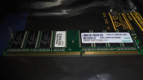 240701015★APACER 77.G0636.44G PC3200 (DDR-400) CL3 DIMM 256MB