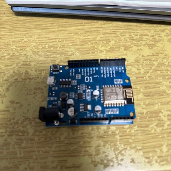 Esp8266 ESP-12F 形はarduino、制御は8266 新品