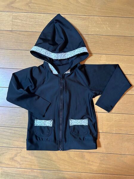 新品 ラッシュガード 100センチ