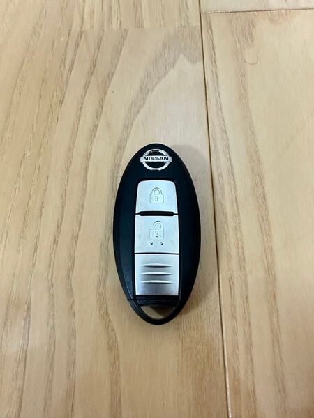 日産 NISSAN スマートキー 2ボタン