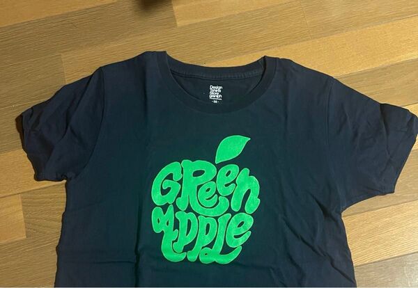 ロゴTシャツ