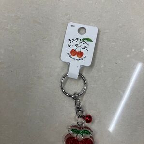 チェリーキーホルダー