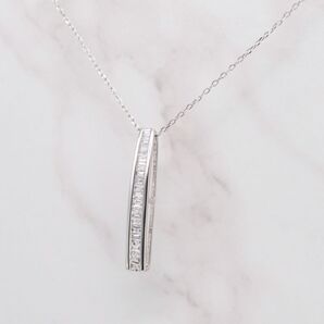 1点もの!K18WG テーパーダイヤモンド 0.15ct ペンダント スライド仕様 45cm