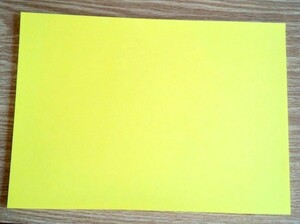 【最終値下げ】Ａ４　色上質紙　厚口　50枚　明るい黄色　カナリア　カラーペーパー　（管理番号004）