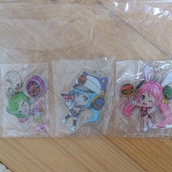 ナナシー 豊丸 toyomaru アクリルキーホルダー パチンコ パチスロ
