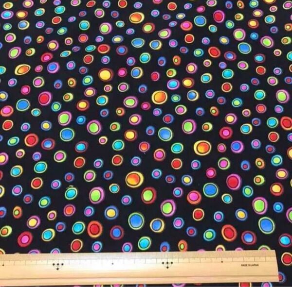 sale♪ロラライハリス生地 Dopey Dots