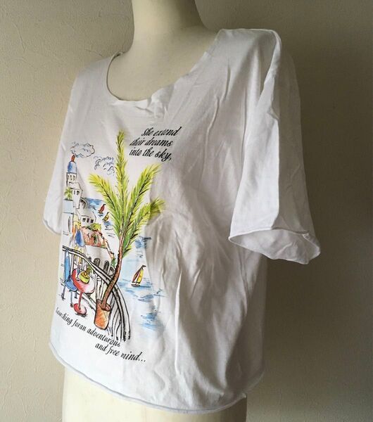 サマーTシャツ★切りっぱなしデザイン★リゾート柄★ホワイト半袖T★ショート丈カットソー★ゆったり★白Tシャツ
