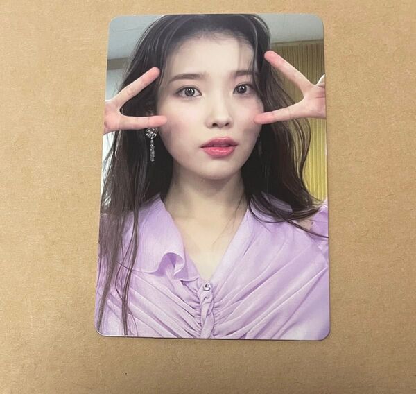 iu lilac hilac ver. トレカ 新品未使用