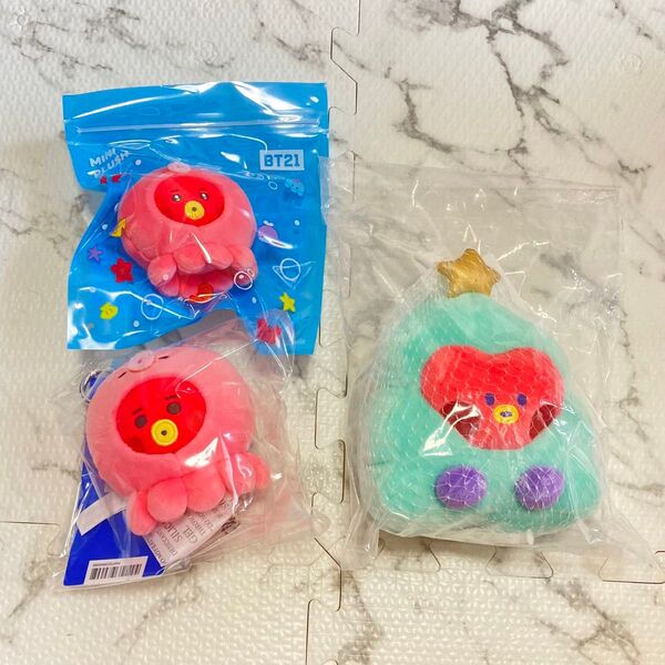 BT21 防弾少年団 TATA ベビーミニぬいぐるみ キーリング BTS ベビーホリデーオーナメントぬいぐるみ ぬいぐるみ